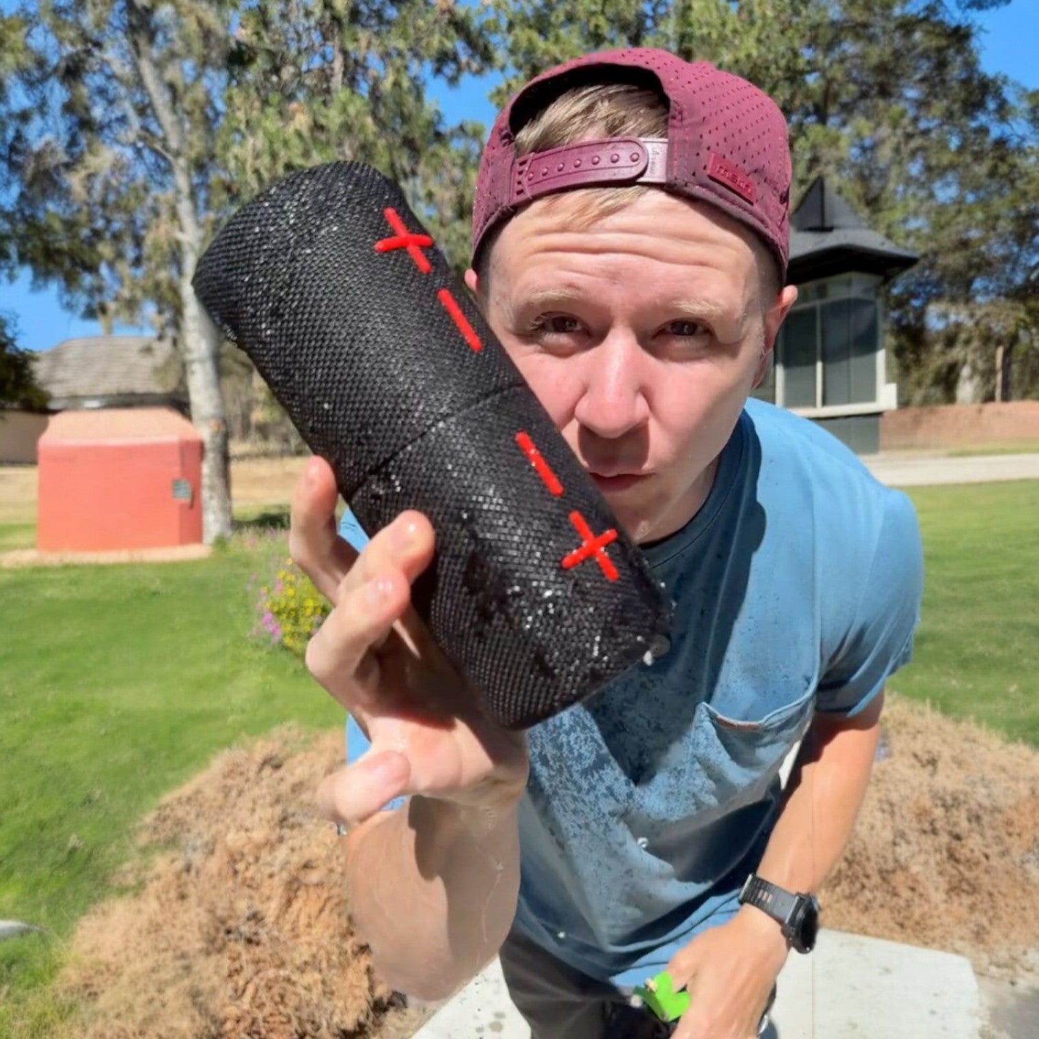 SplitBeats, 2 in 1 Magnetic Dual Bluetooth Speaker
